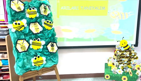 Dünya Arı ve Biyoçeşitlilik Günü